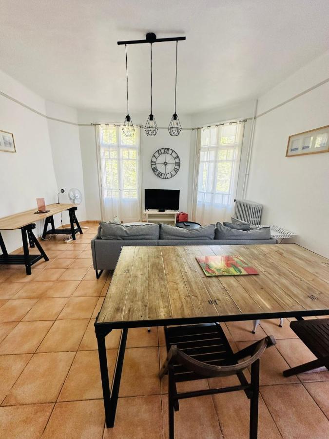 Appartement Lumineux Et Spacieux 2 Chambres Avec Parking Gratuit Dans La Rue Perpignan Dış mekan fotoğraf