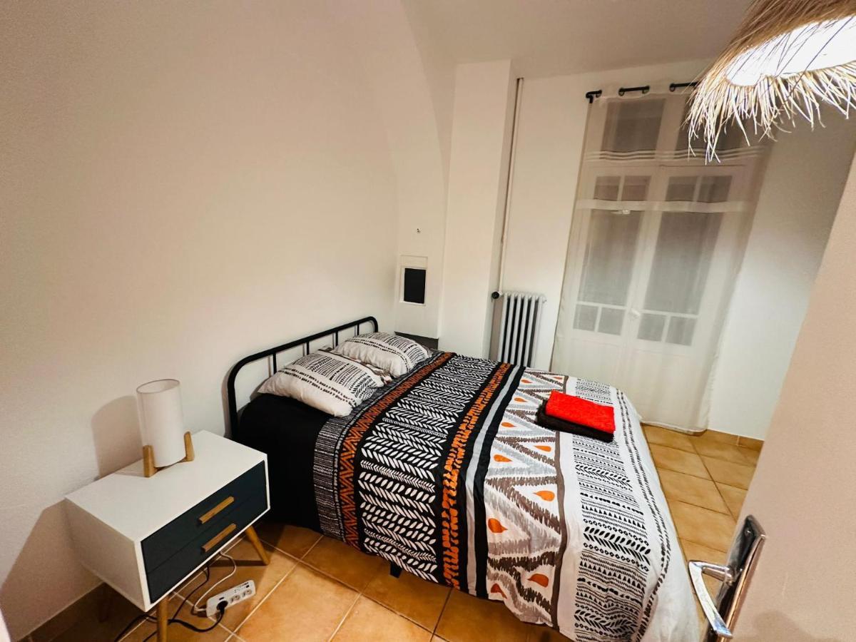 Appartement Lumineux Et Spacieux 2 Chambres Avec Parking Gratuit Dans La Rue Perpignan Dış mekan fotoğraf