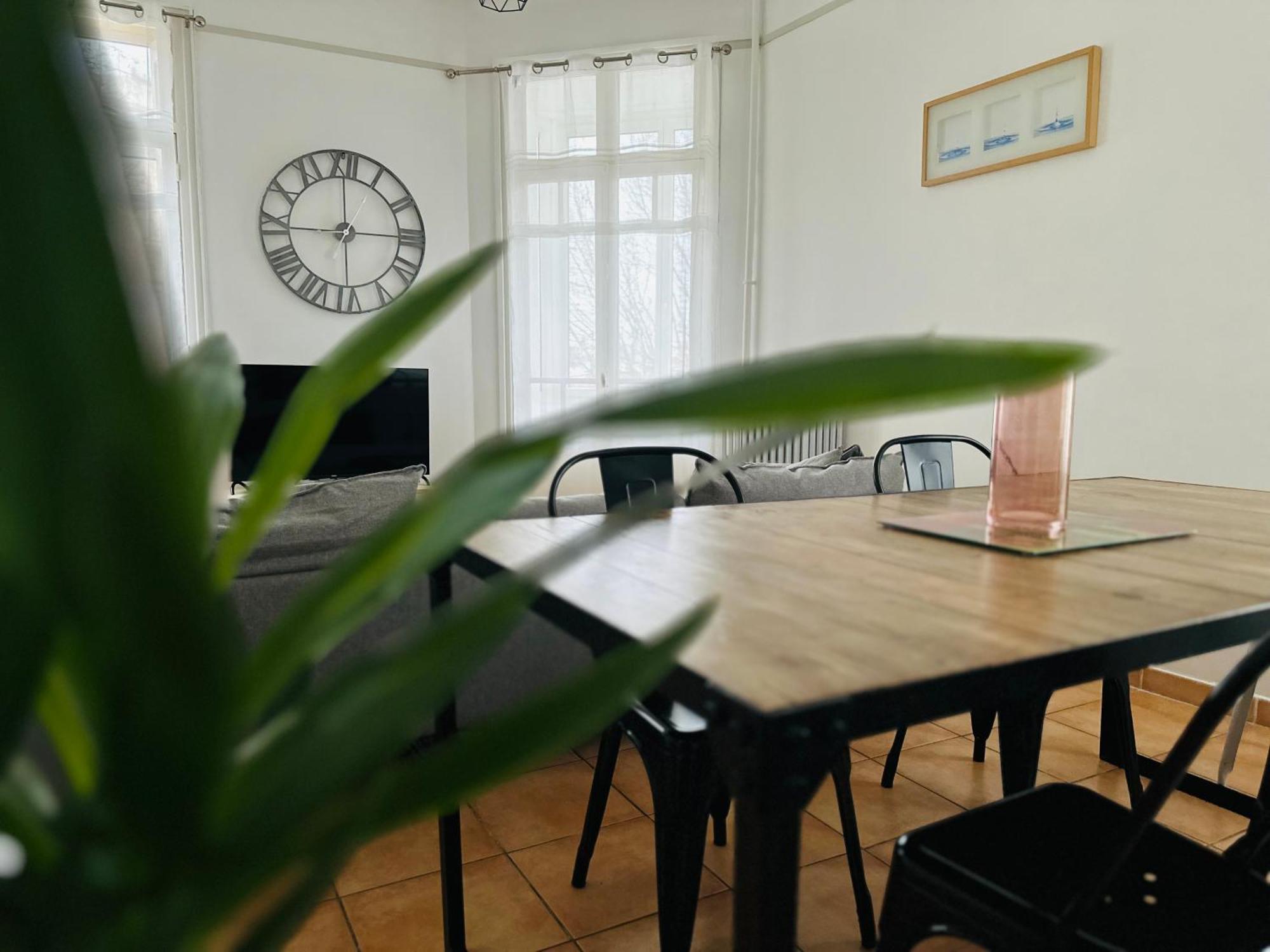 Appartement Lumineux Et Spacieux 2 Chambres Avec Parking Gratuit Dans La Rue Perpignan Dış mekan fotoğraf