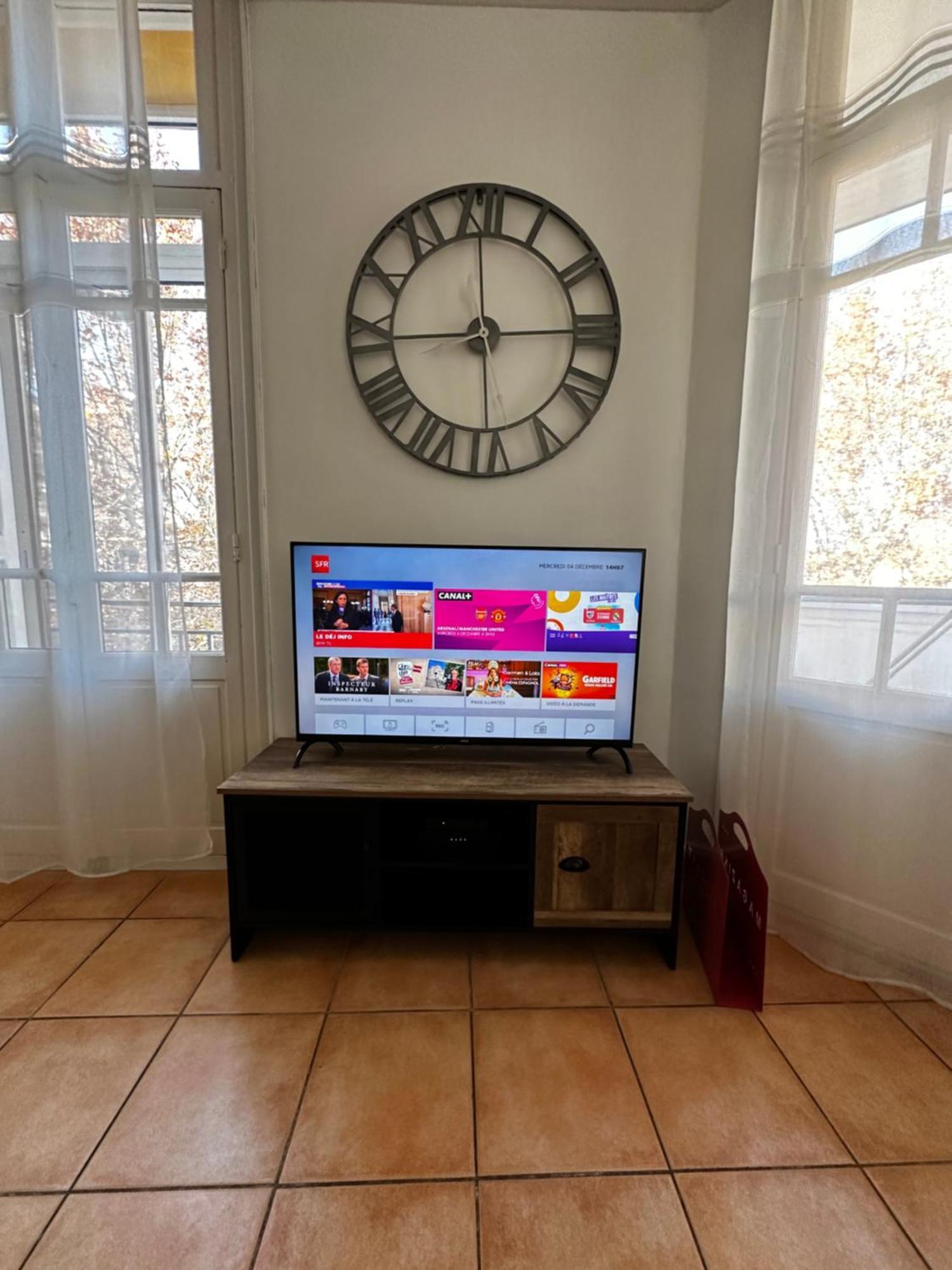 Appartement Lumineux Et Spacieux 2 Chambres Avec Parking Gratuit Dans La Rue Perpignan Dış mekan fotoğraf